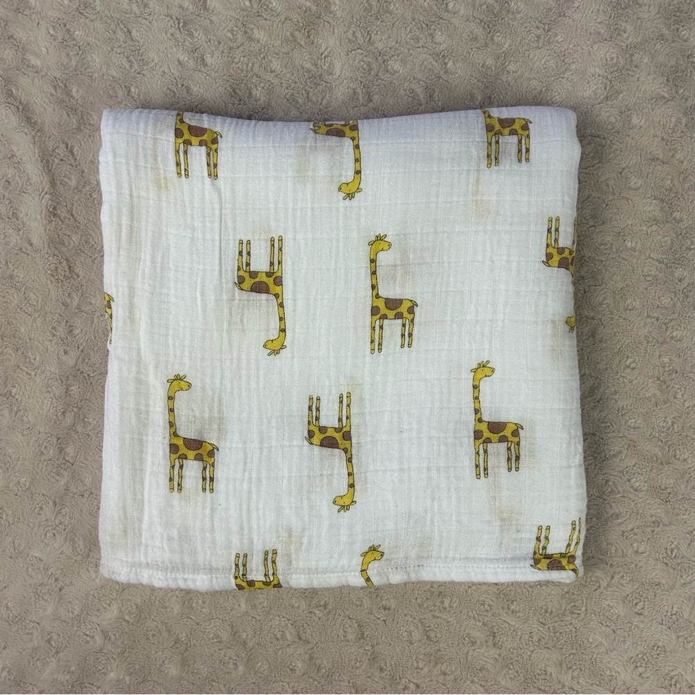 Upsimples Giraffe Baby Swaddle Blanket Yellow White Bamboo Cotton Blend Muslin